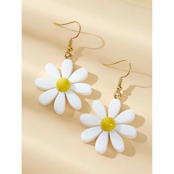 Pretty Daisy Earrings Bohemian Large Katy Perry Style Summer Flower Earrings - Picture 1 of 3